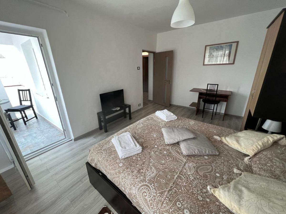 Sfantul Lazar Mall Center Apartment *
