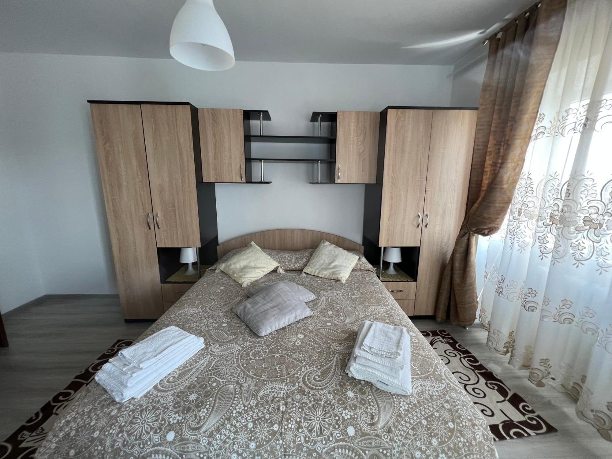 Sfantul Lazar Mall Center Apartment
